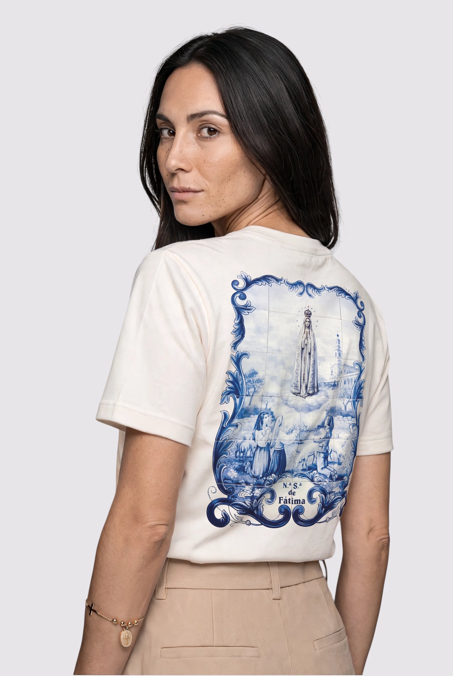 T-Shirt Nossa Senhora De Fátima - Feminino